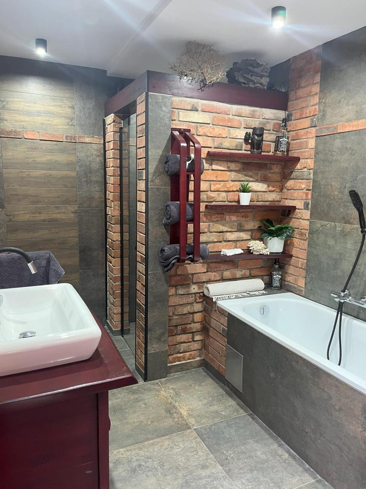 Apartament Oranzeria Kielce Buitenkant foto